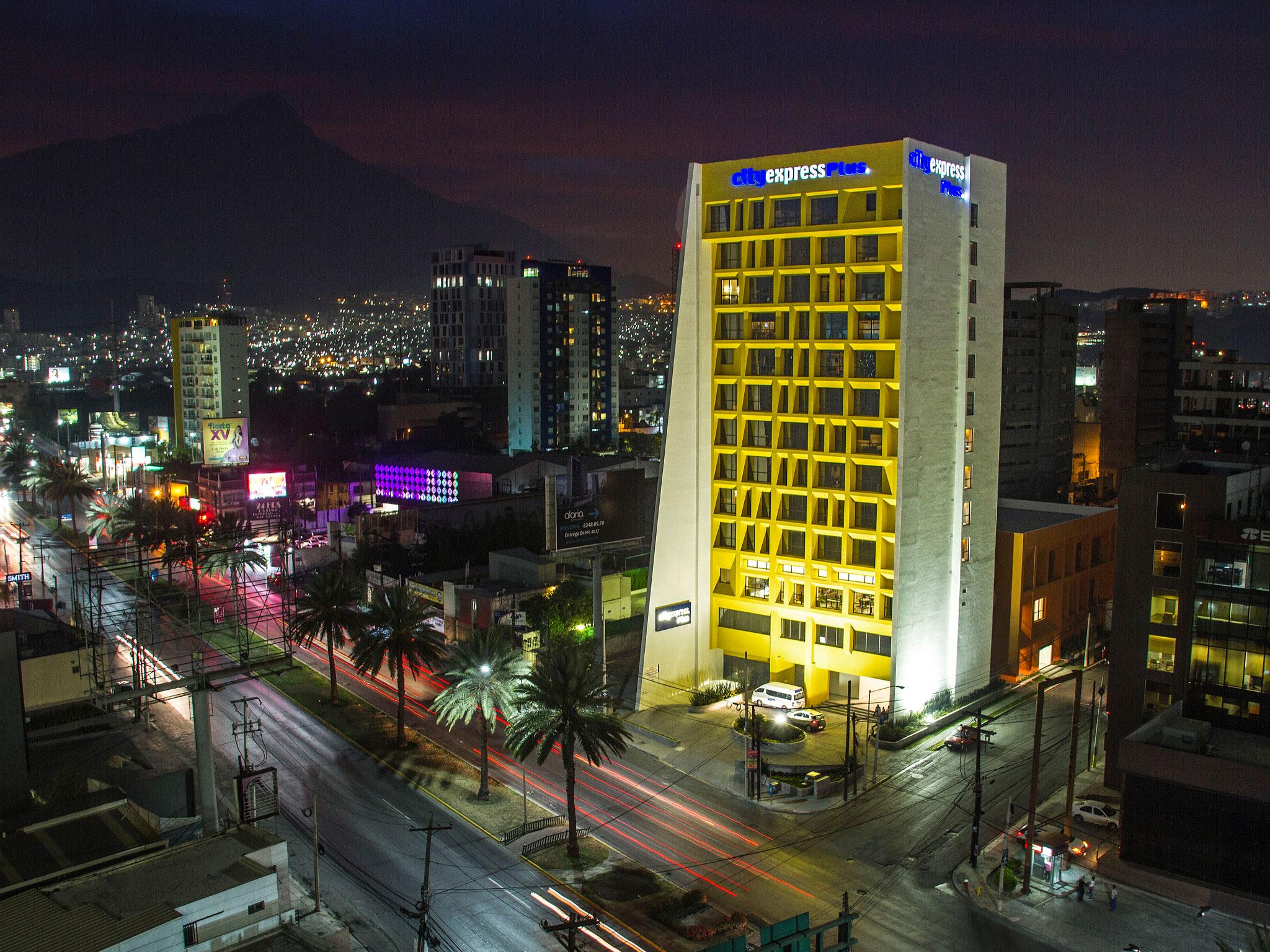 HOTEL CITY PLUS MONTERREY GALERÍAS MONTERREY 4* (México) - desde 54 € |  HOTELMIX